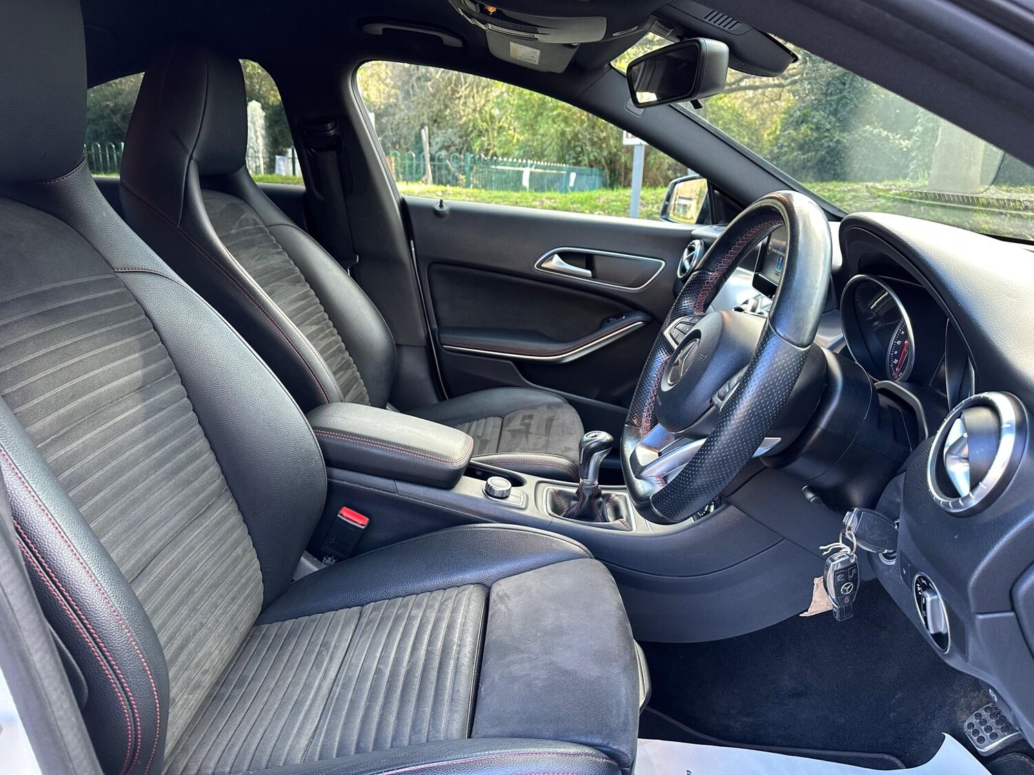 Used Mercedes-Benz CLA for sale - 77586160: Photo 11