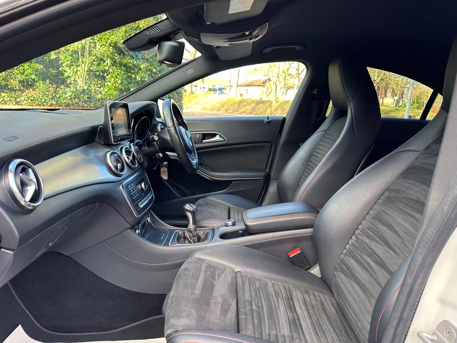 Used Mercedes-Benz CLA for sale - 77586160: Photo 14