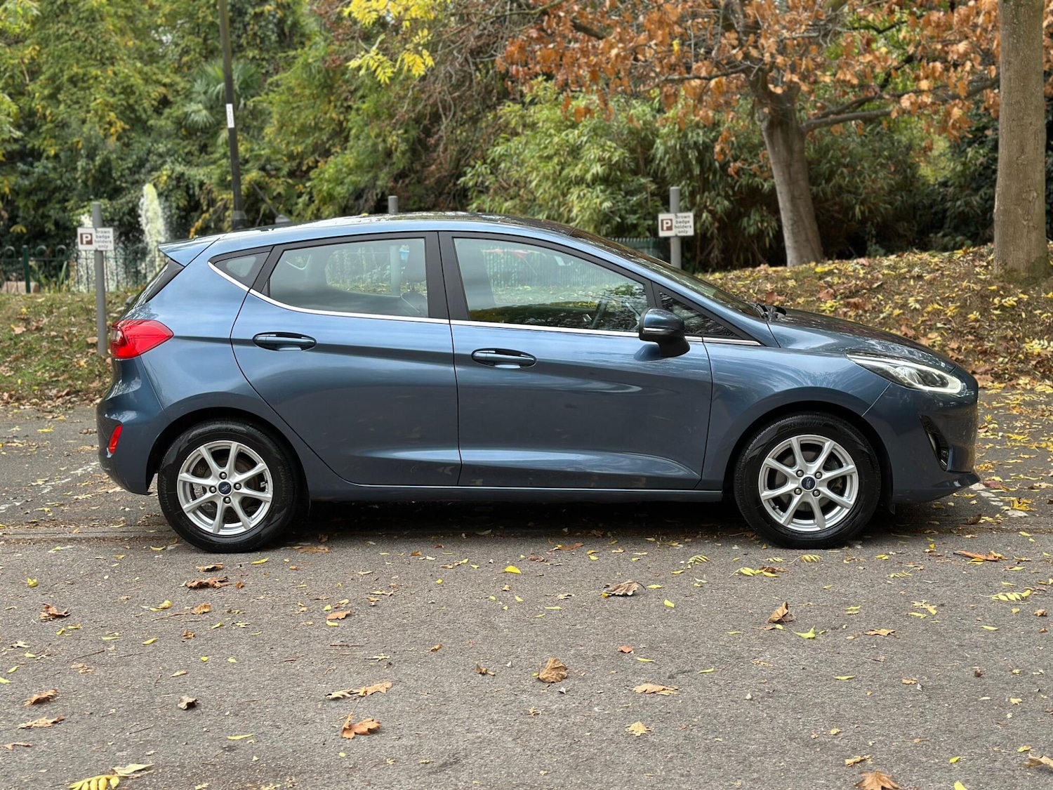 Used Ford Fiesta for sale - 77484553: Photo 2