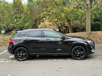 Used Mercedes-Benz GLA 2018 for sale - 79751209: Photo