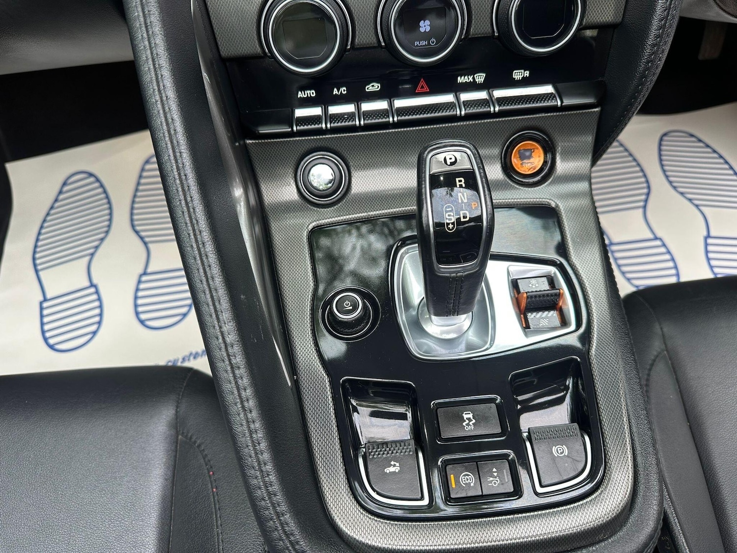 Used Jaguar F-Type 2013 for sale - 76989119: Photo 20