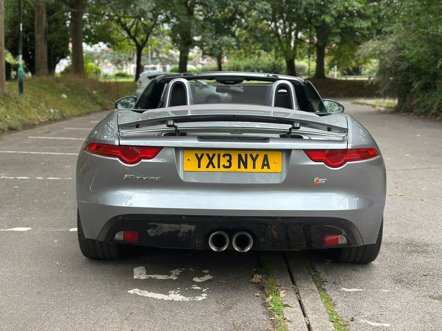 Used Jaguar F-Type 2013 for sale - 76989119: Photo 6