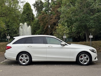 Used Mercedes-Benz C-Class 2015 for sale - 75657879: Photo