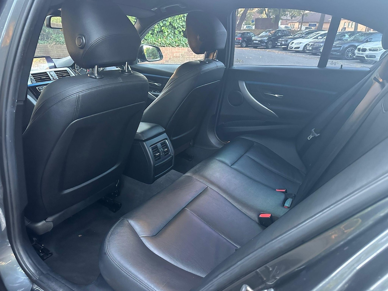 Used BMW 3 Series 2015 for sale - 76457859: Photo 14