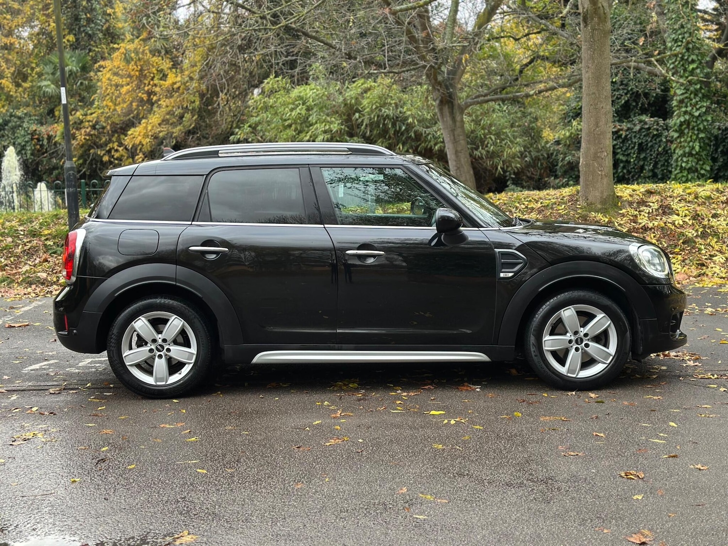 Used MINI Countryman 2017 for sale - 76550525: Photo 3