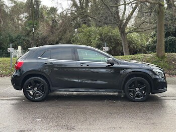Used Mercedes-Benz GLA 2017 for sale - 77315265: Photo