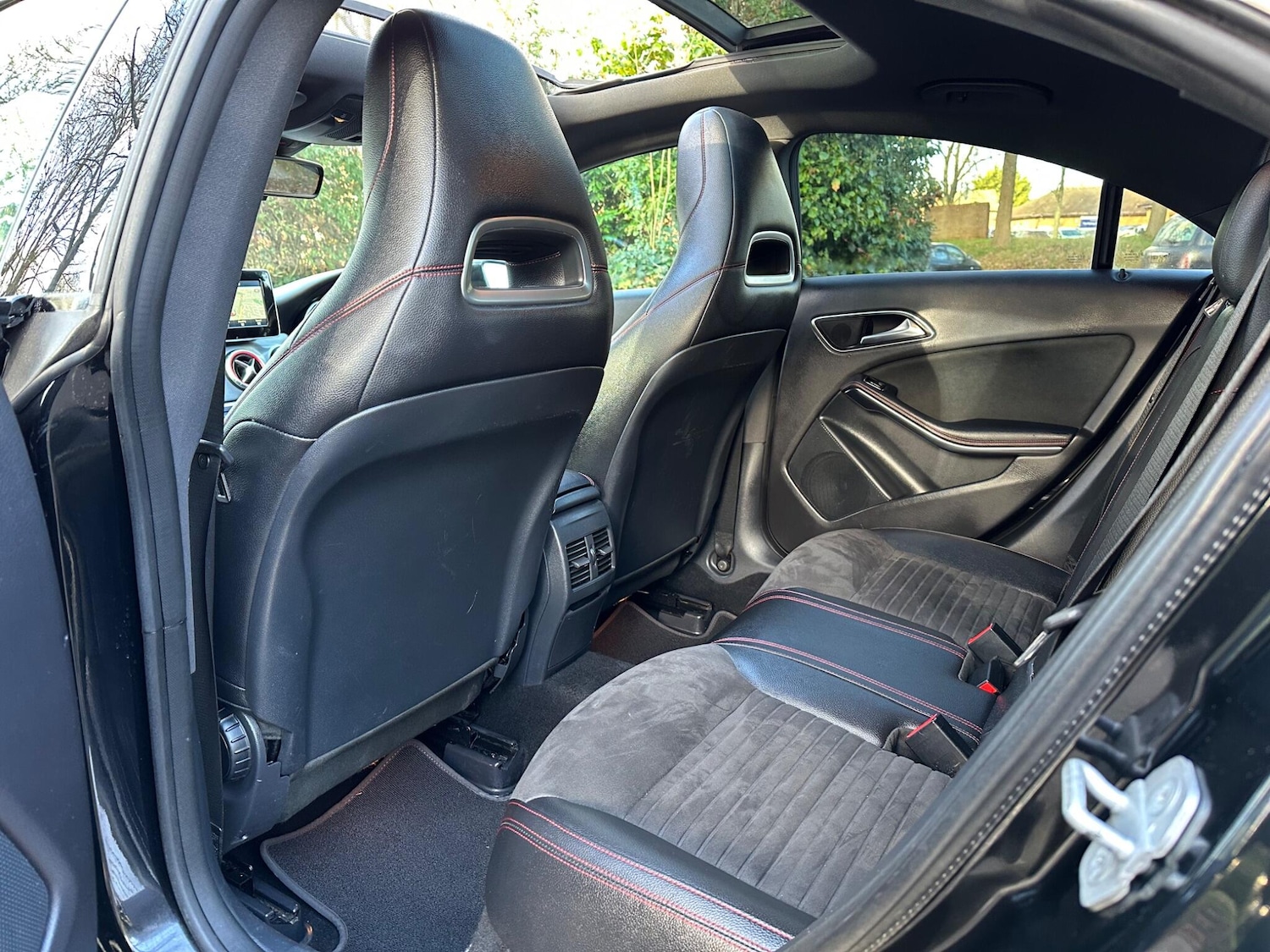 Used Mercedes-Benz CLA 2017 for sale - 76898236: Photo 18