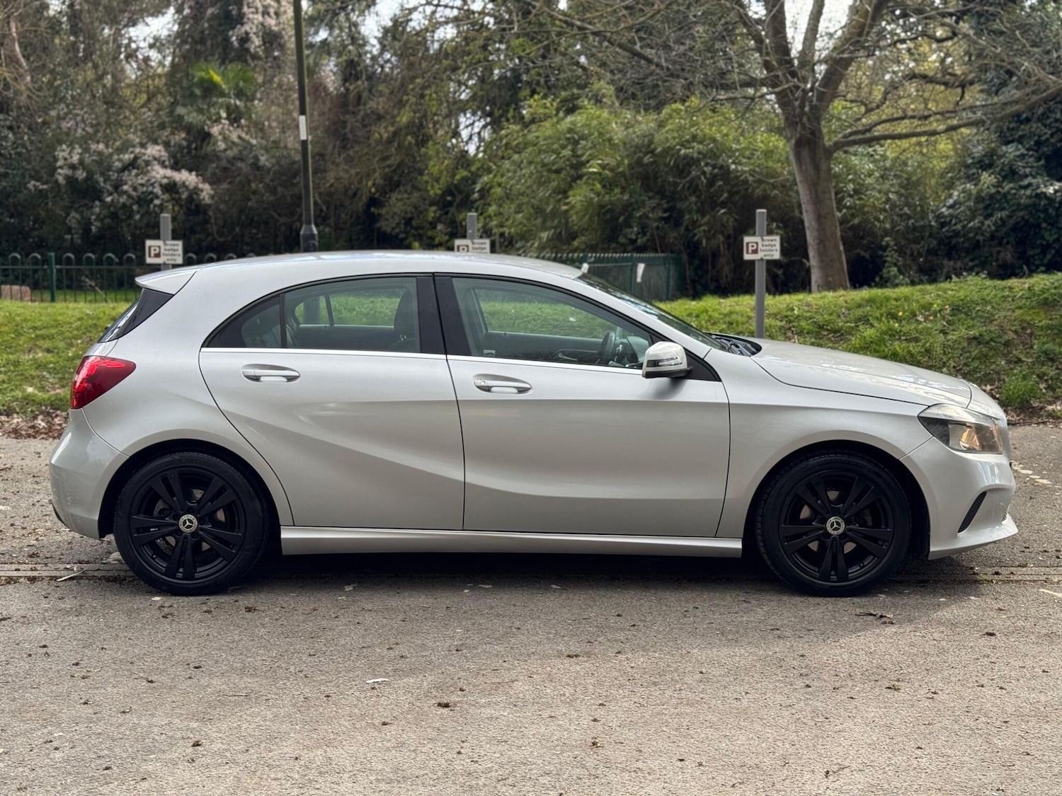 Used Mercedes-Benz A-Class 2016 for sale - 78046753: Photo 3