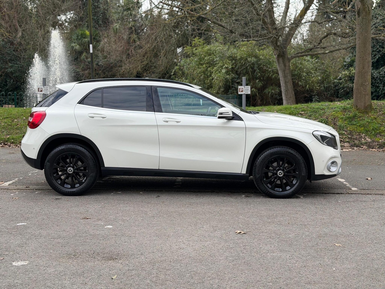 Used Mercedes-Benz GLA for sale - 77738002: Photo 2