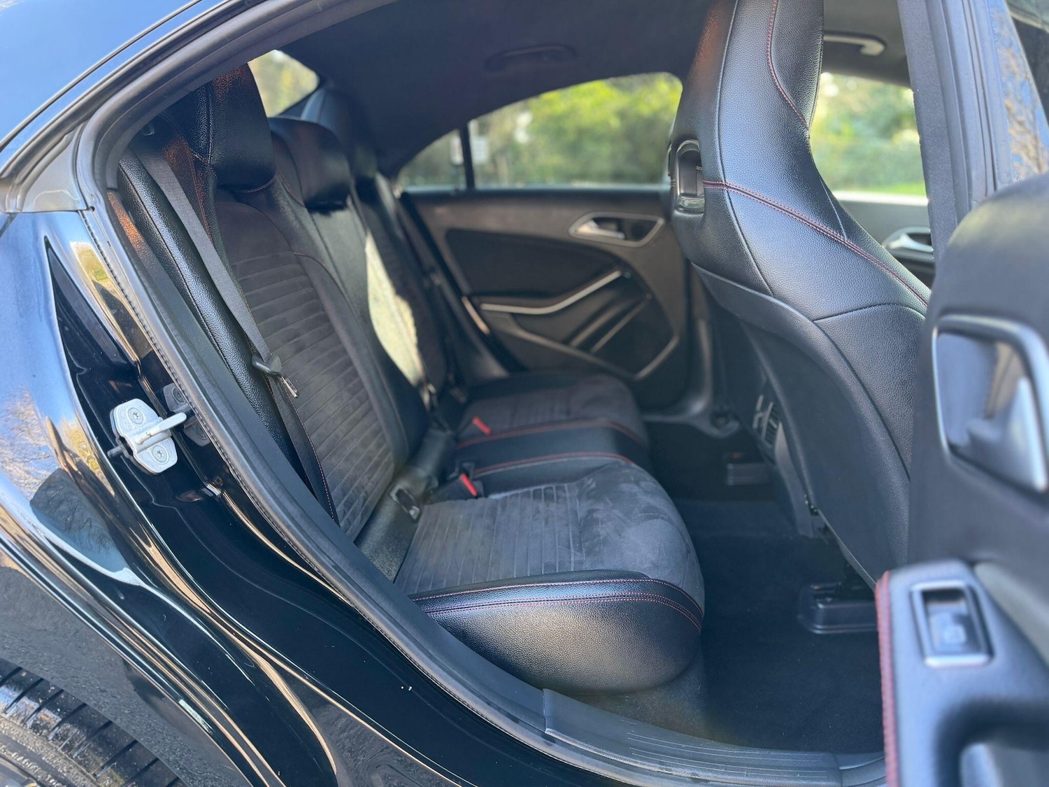 Used Mercedes-Benz CLA 2017 for sale - 77892927: Photo 17