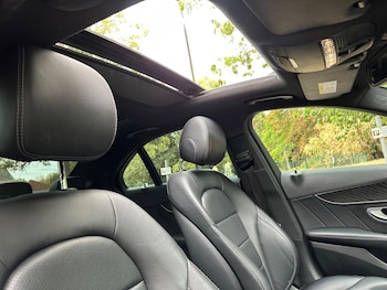 Used Mercedes-Benz C Class 2017 for sale - 79576992: Photo