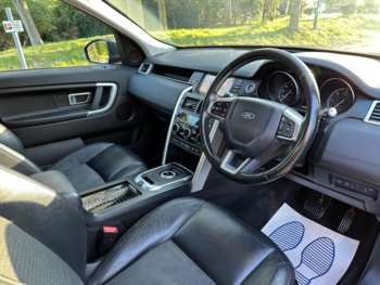 Used Land Rover Discovery Sport 2016 for sale - 74425825: Photo