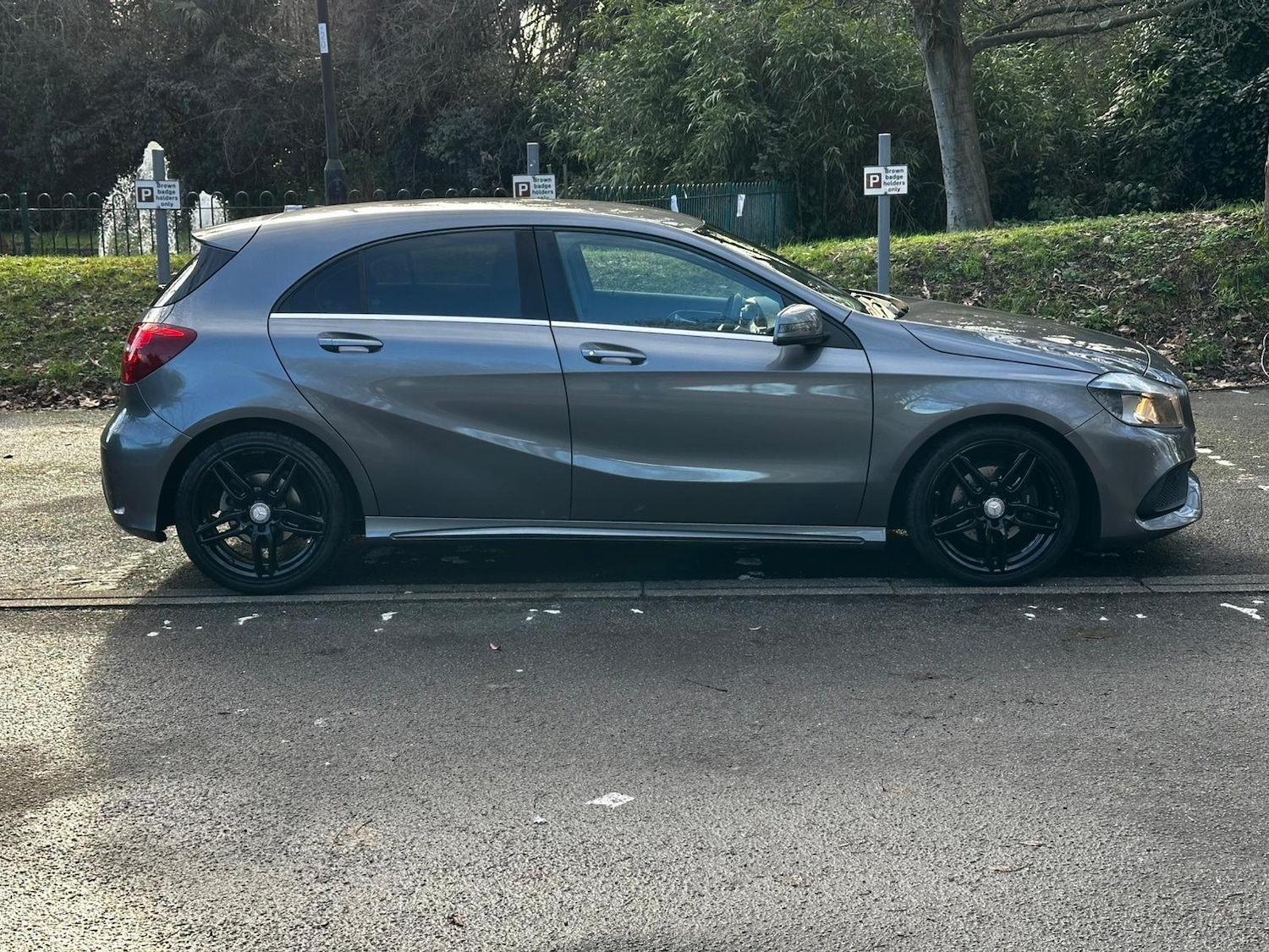 Used Mercedes-Benz A-Class 2017 for sale - 77376438: Photo 3