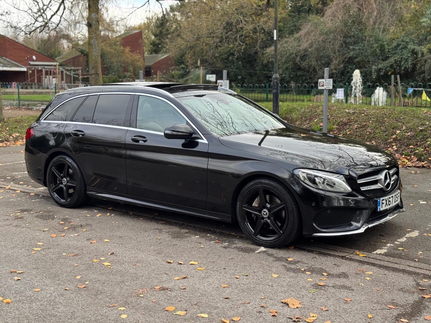 Used Mercedes-Benz C Class 2017 for sale - 76645203: Photo 1