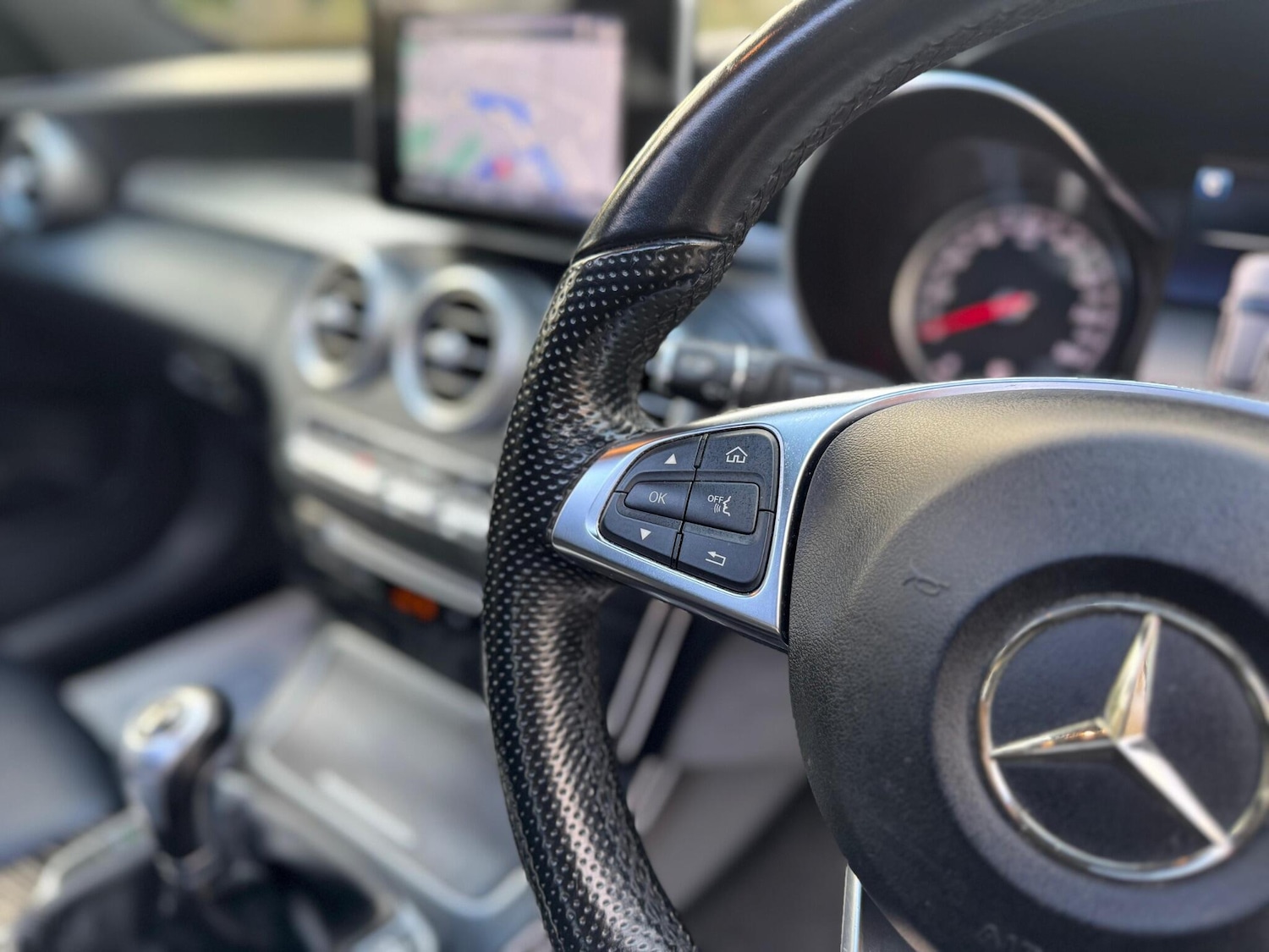 Used Mercedes-Benz C Class 2017 for sale - 76645203: Photo 15