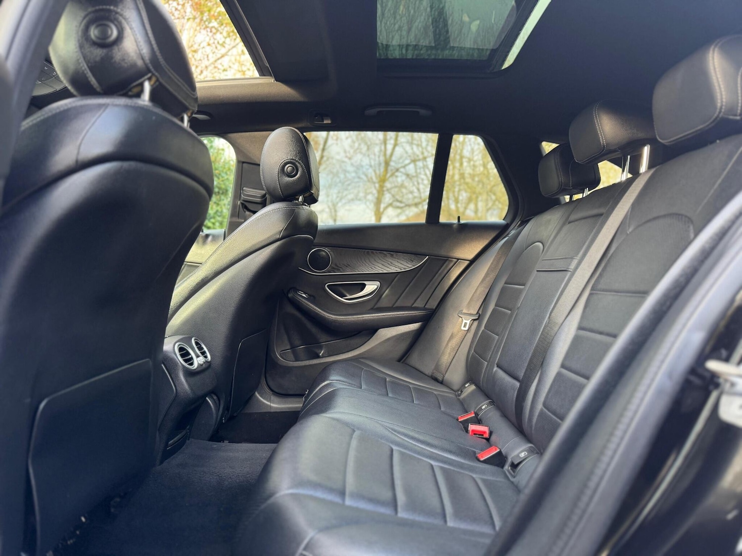 Used Mercedes-Benz C Class 2017 for sale - 76645203: Photo 23