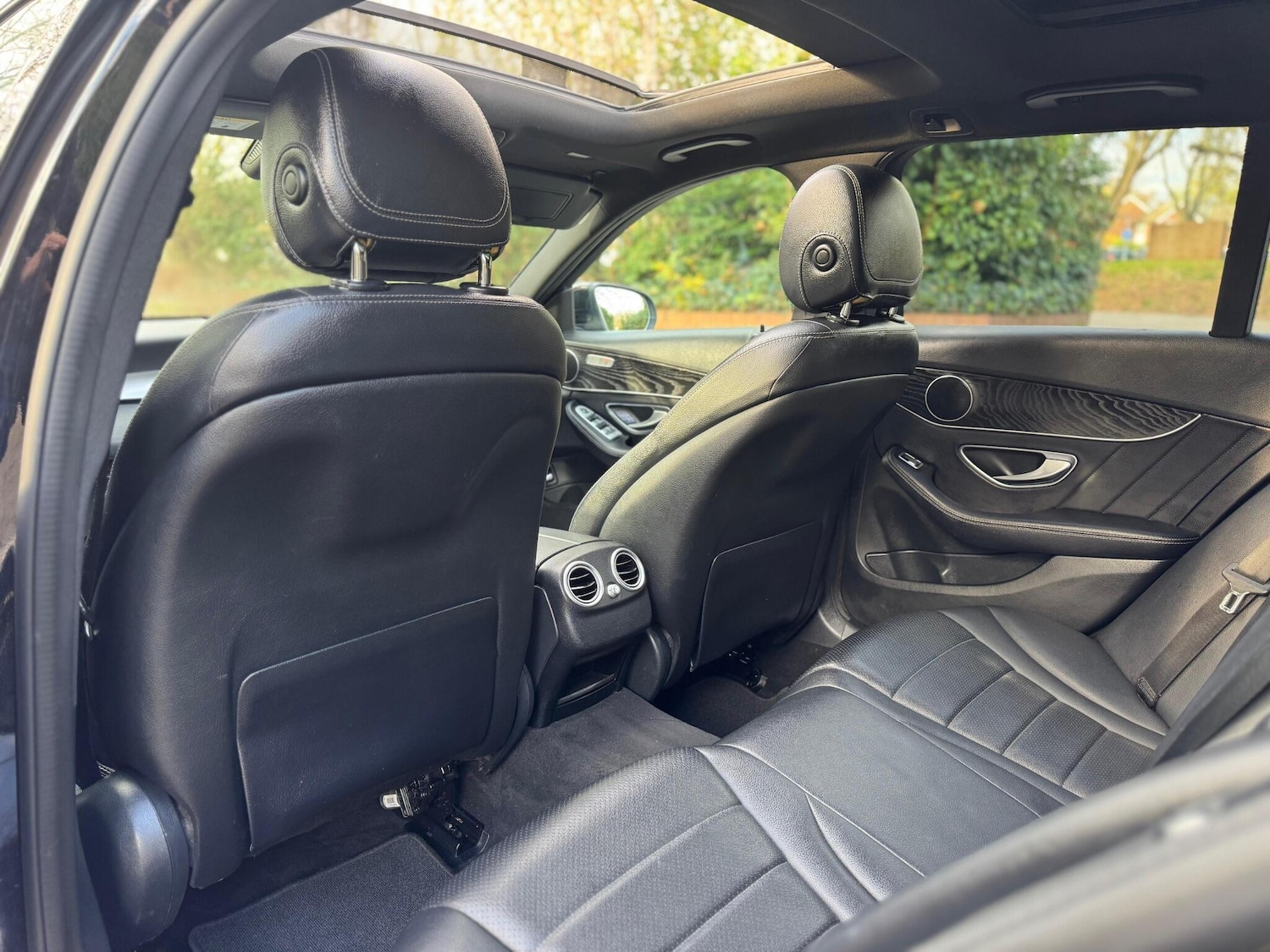 Used Mercedes-Benz C Class 2017 for sale - 76645203: Photo 24