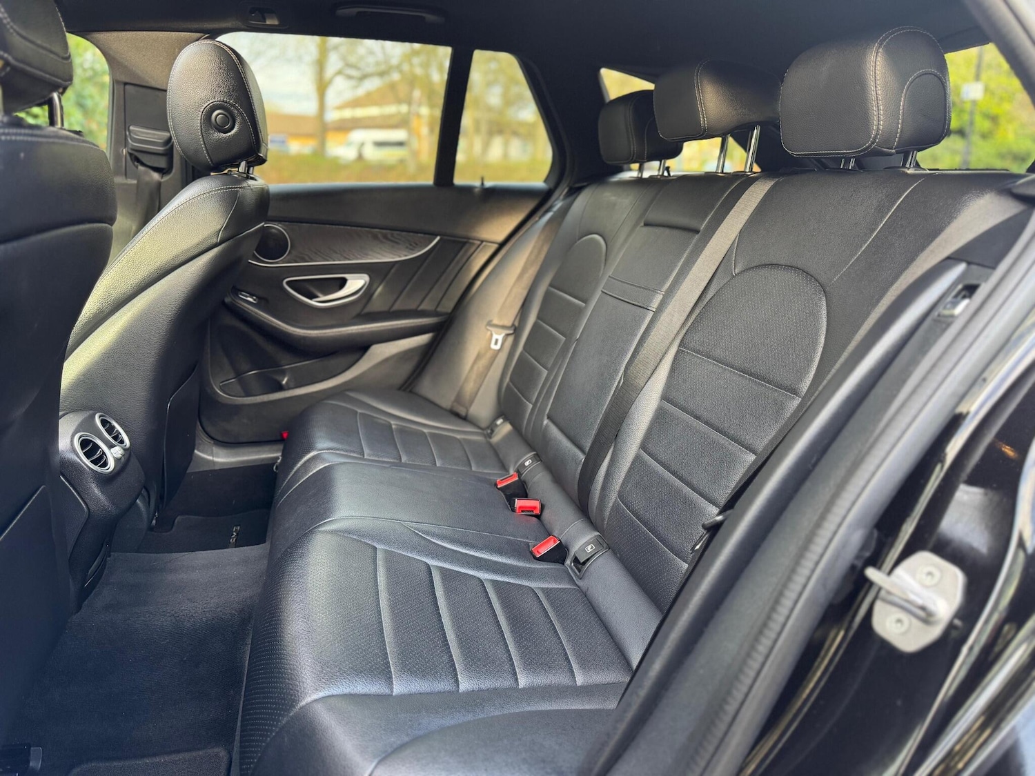 Used Mercedes-Benz C Class 2017 for sale - 76645203: Photo 26