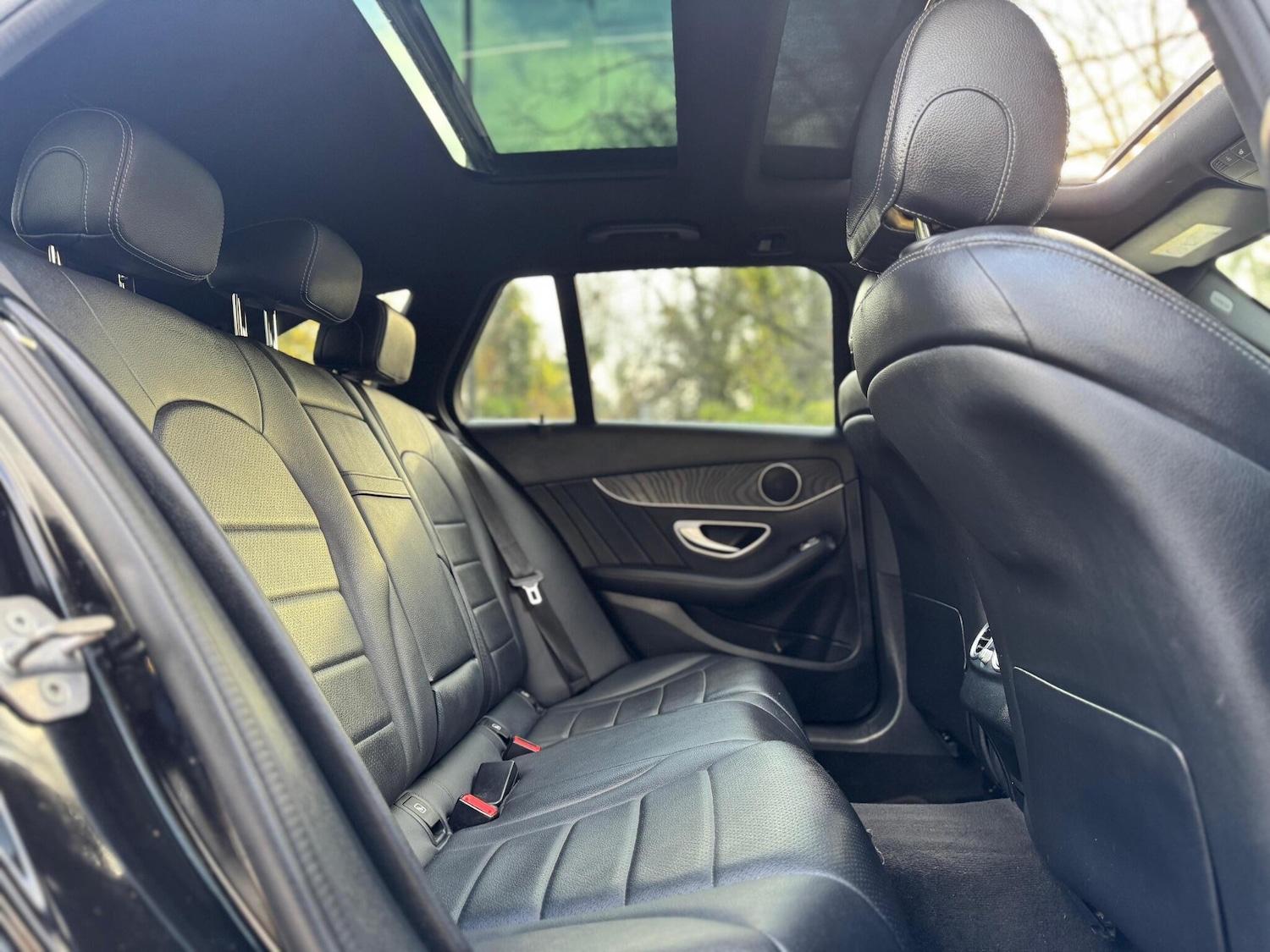 Used Mercedes-Benz C Class 2017 for sale - 76645203: Photo 30