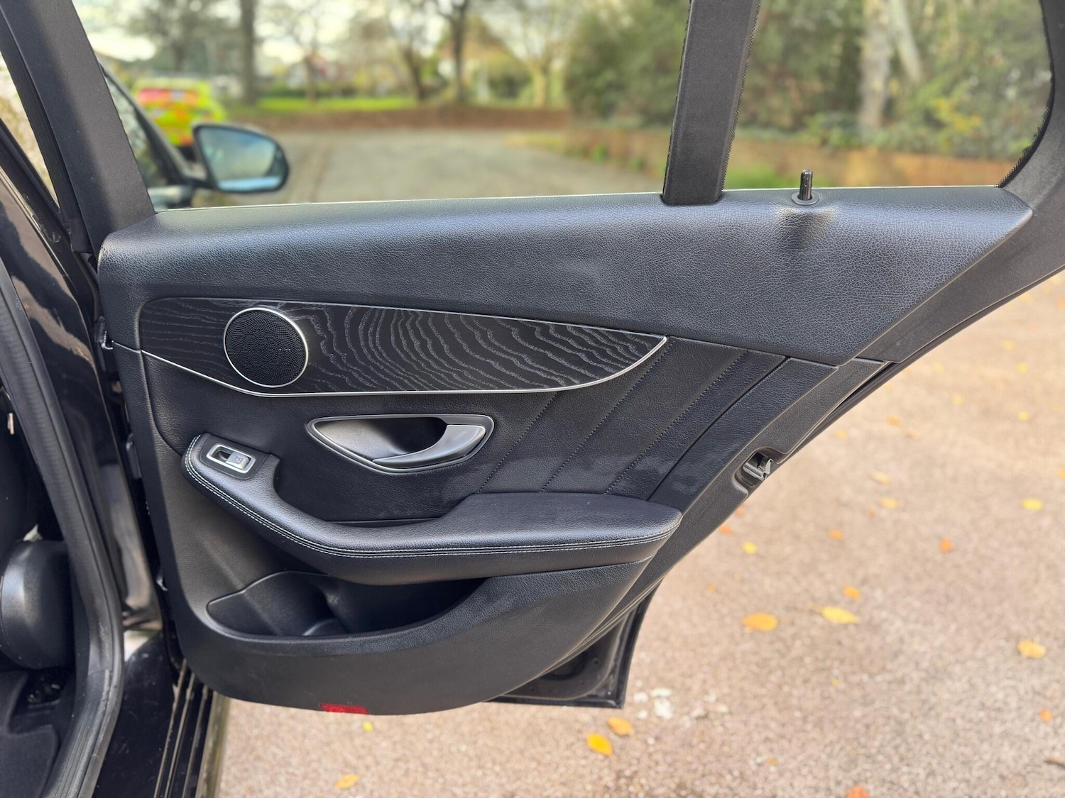 Used Mercedes-Benz C Class 2017 for sale - 76645203: Photo 31