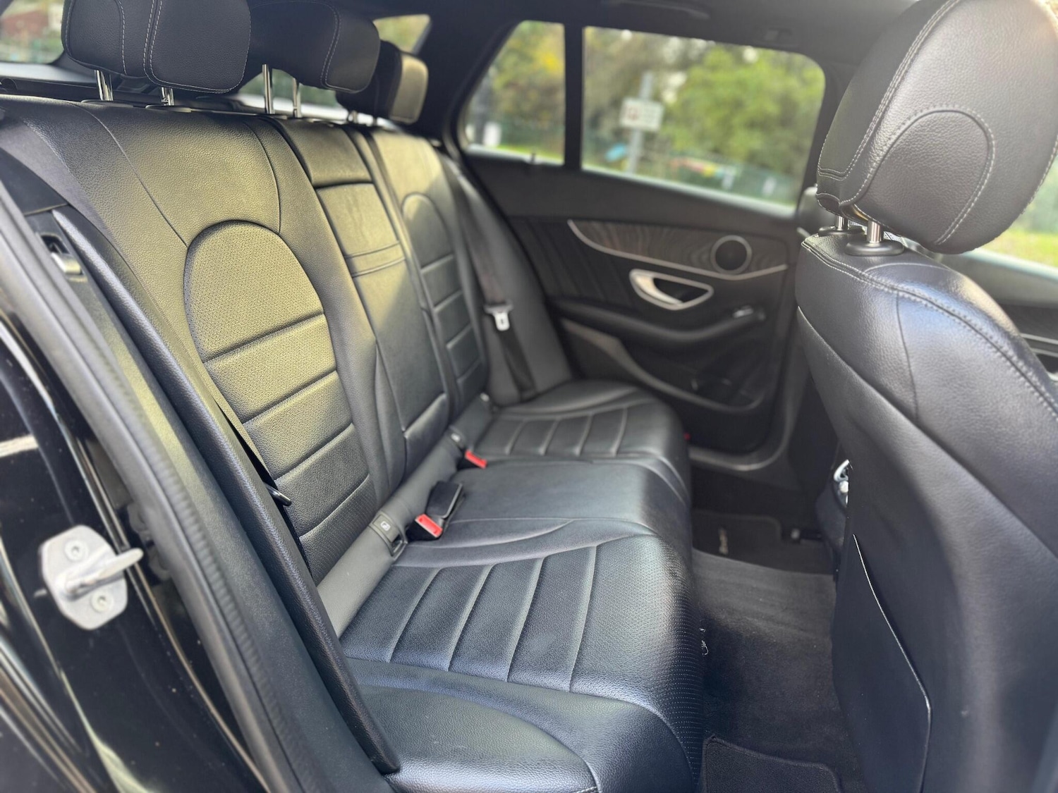 Used Mercedes-Benz C Class 2017 for sale - 76645203: Photo 32