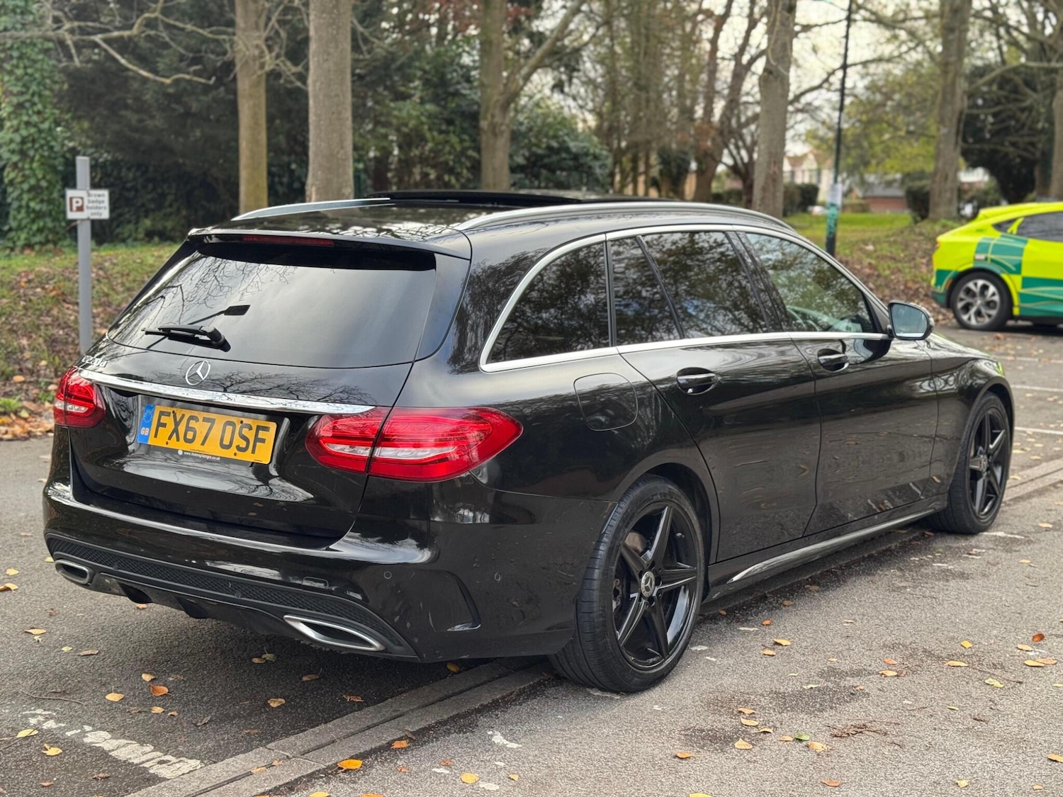 Used Mercedes-Benz C Class 2017 for sale - 76645203: Photo 4