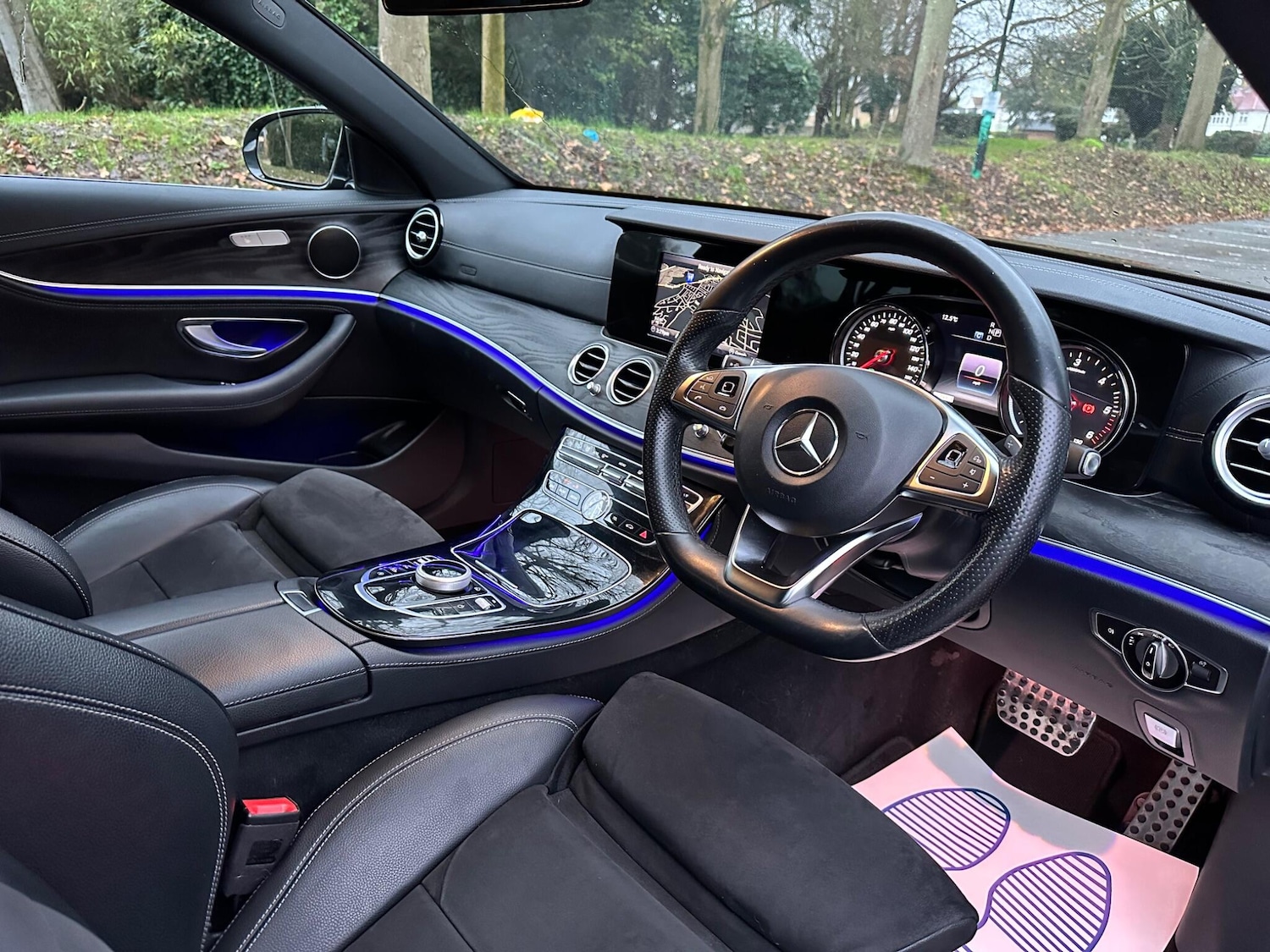 Used Mercedes-Benz E Class 2017 for sale - 76866378: Photo 10