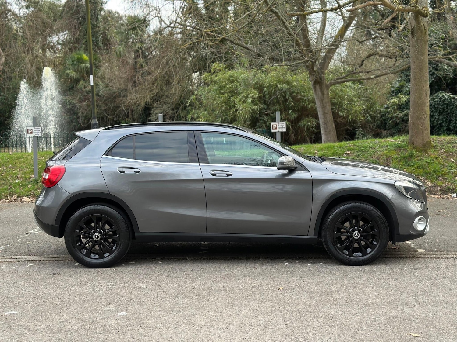 Used Mercedes-Benz GLA for sale - 77854115: Photo 3