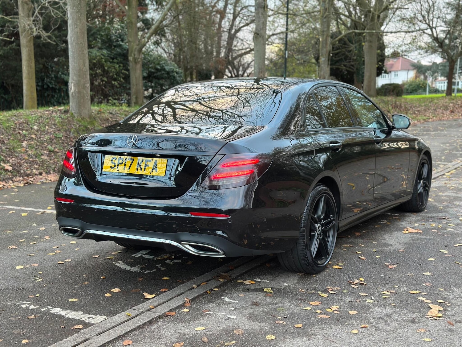 Used Mercedes-Benz E Class 2017 for sale - 76714747: Photo 4
