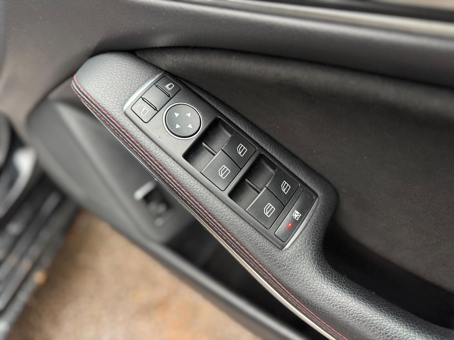 Used Mercedes-Benz CLA 2016 for sale - 76584122: Photo 24