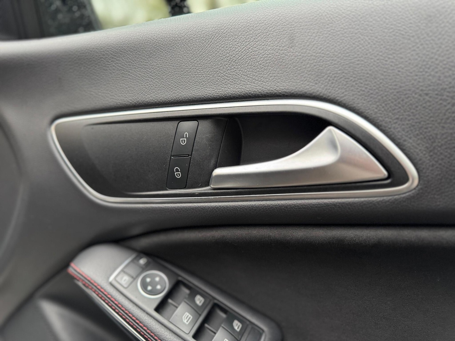 Used Mercedes-Benz CLA 2016 for sale - 76584122: Photo 25