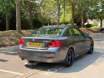 Used BMW 2 Series 2018 for sale - 79248183: Photo
