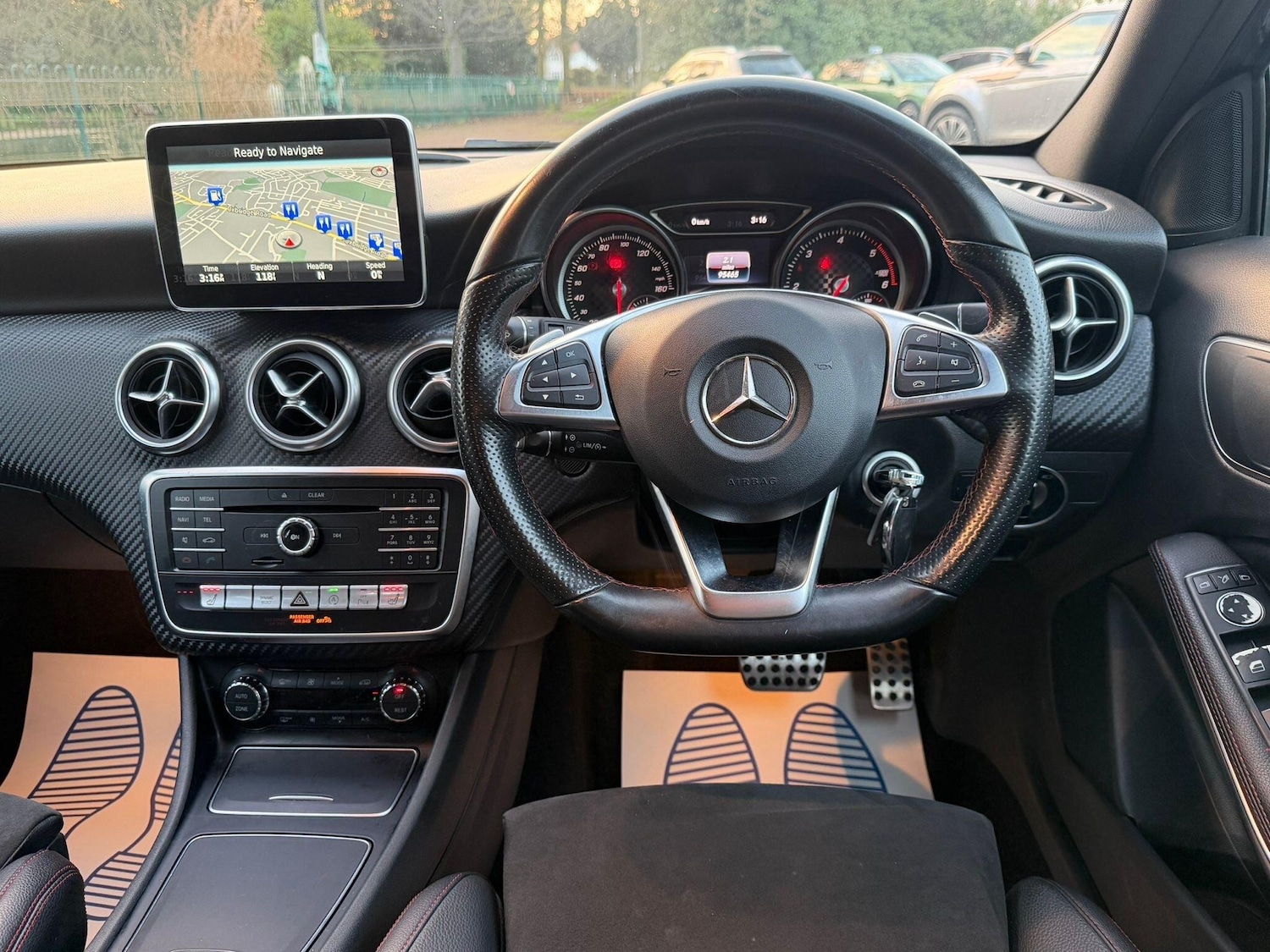 Used Mercedes-Benz A-Class 2016 for sale - 77143470: Photo 11