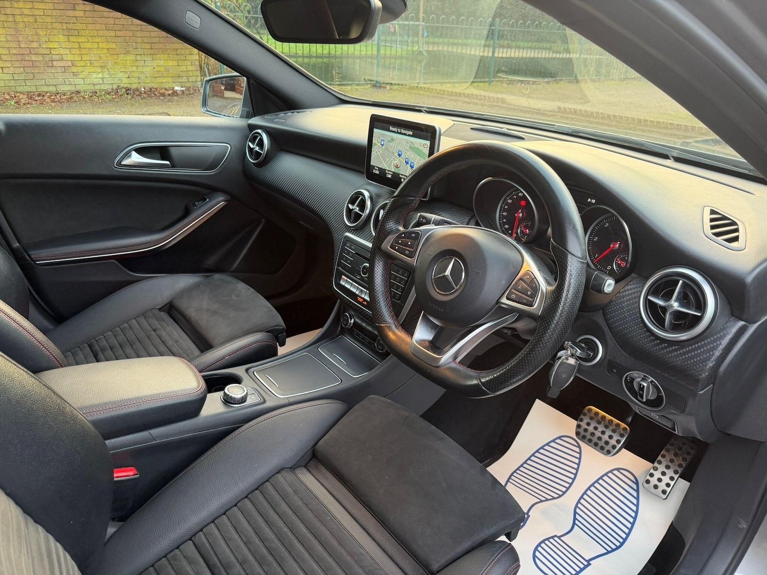 Used Mercedes-Benz A-Class 2016 for sale - 77143470: Photo 2