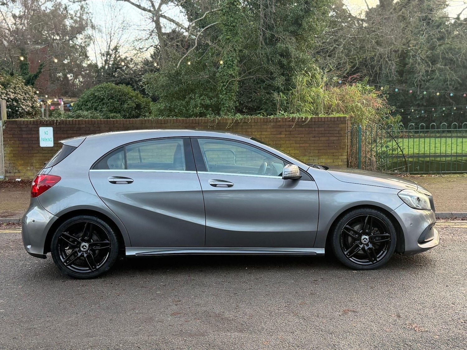 Used Mercedes-Benz A-Class 2016 for sale - 77143470: Photo 3