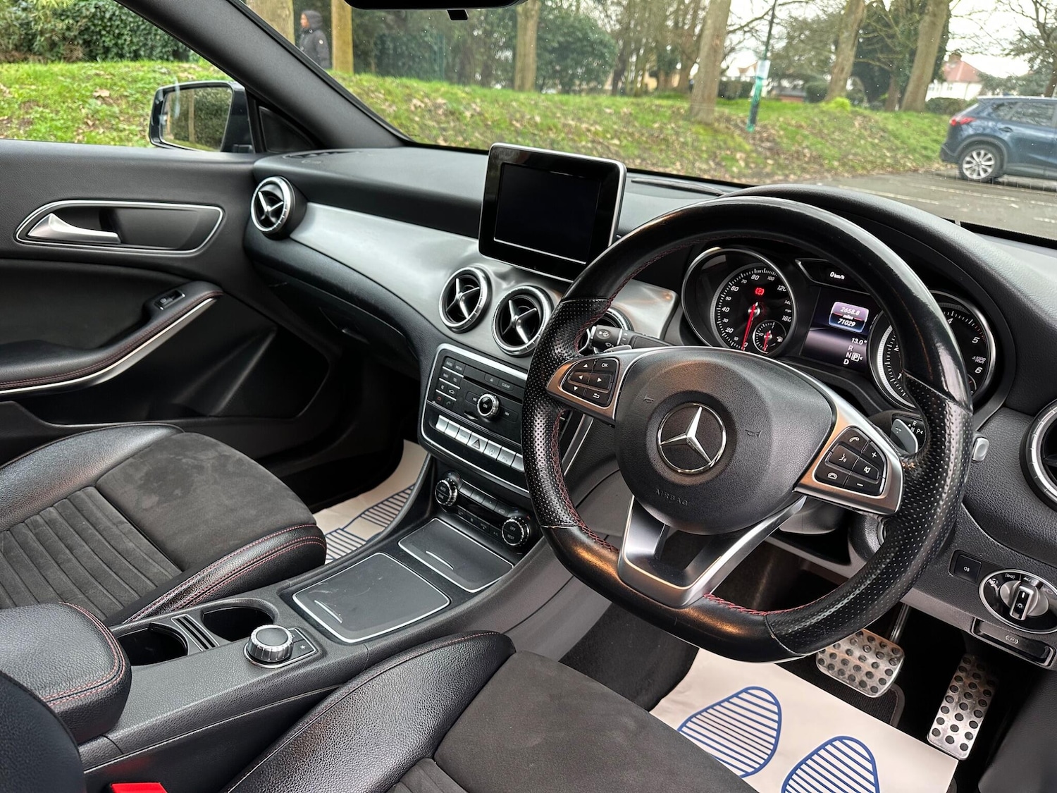 Used Mercedes-Benz CLA for sale - 77704939: Photo 11