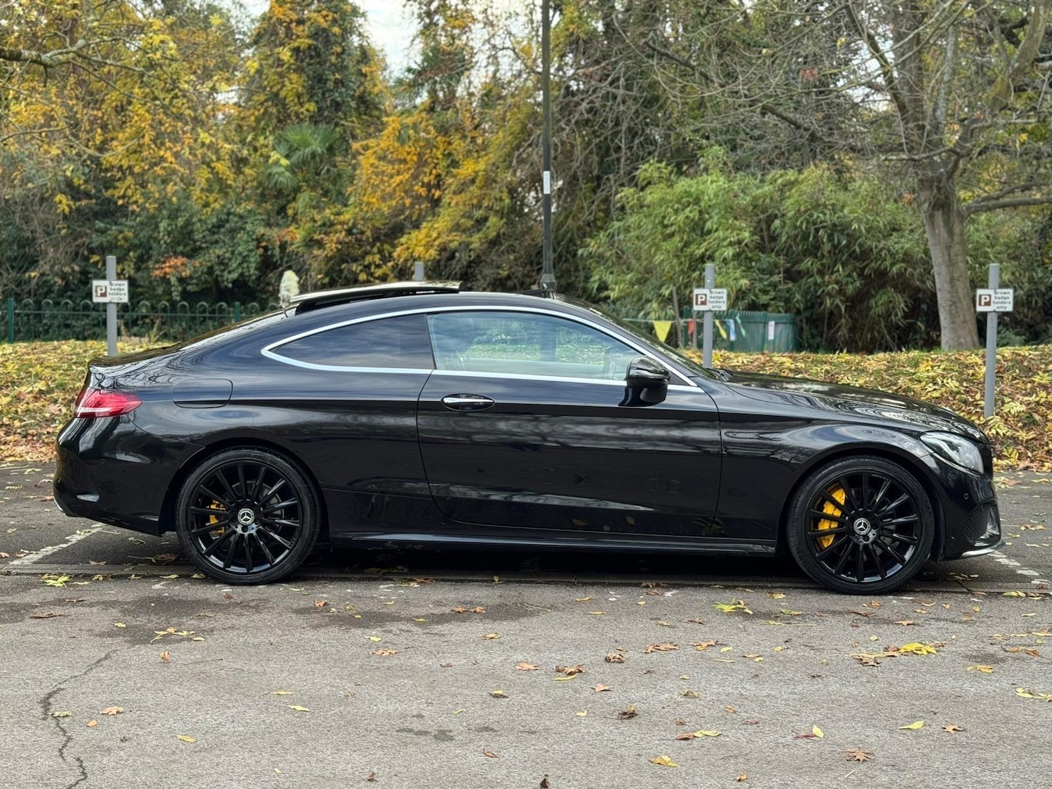 Used Mercedes-Benz C Class 2016 for sale - 76715433: Photo 3