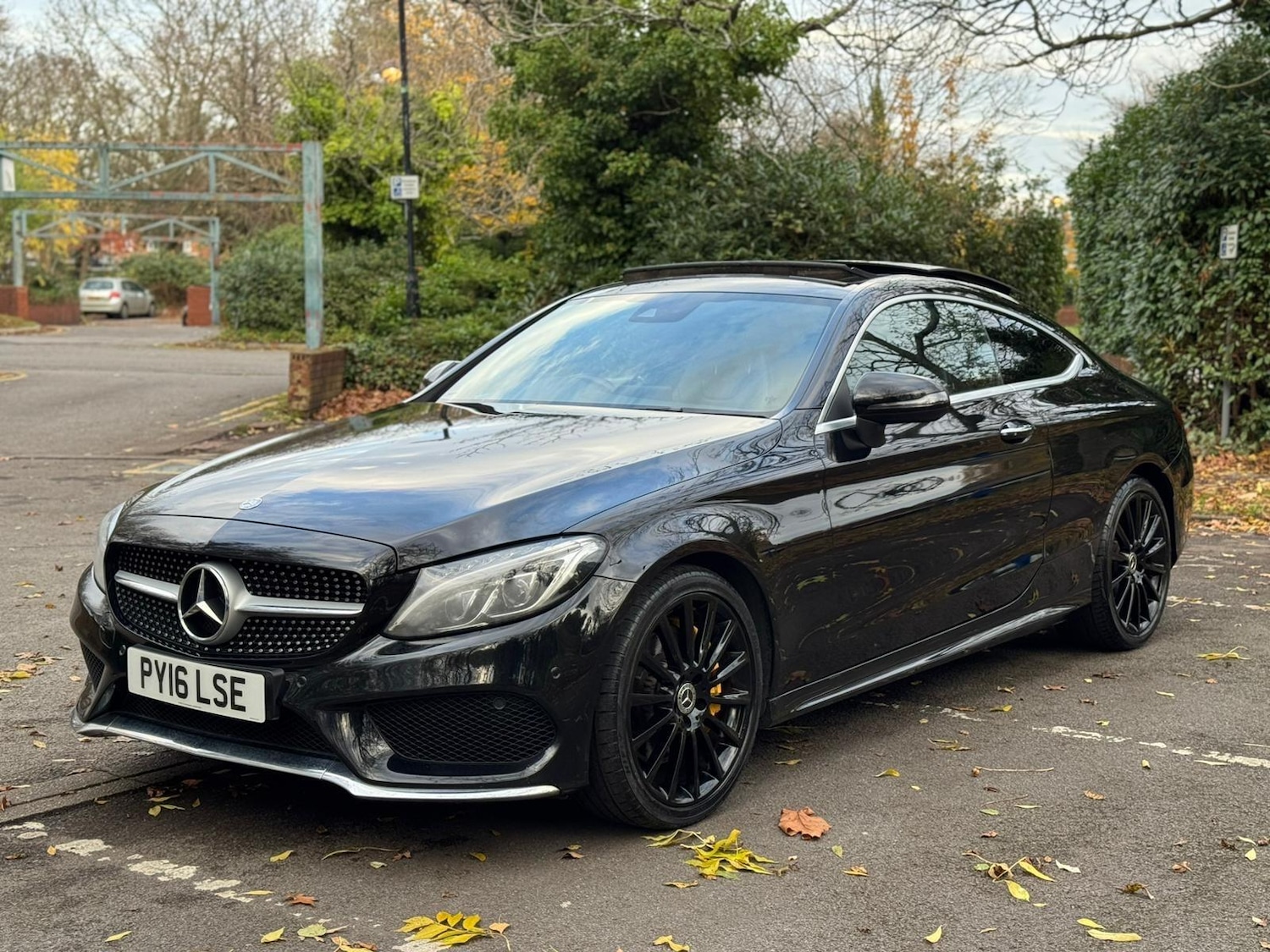 Used Mercedes-Benz C Class 2016 for sale - 76715433: Photo 8