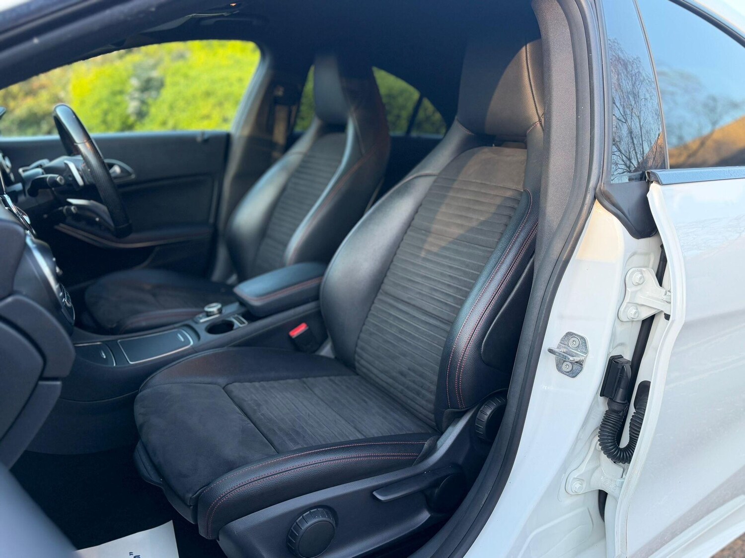 Used Mercedes-Benz CLA for sale - 77909797: Photo 15