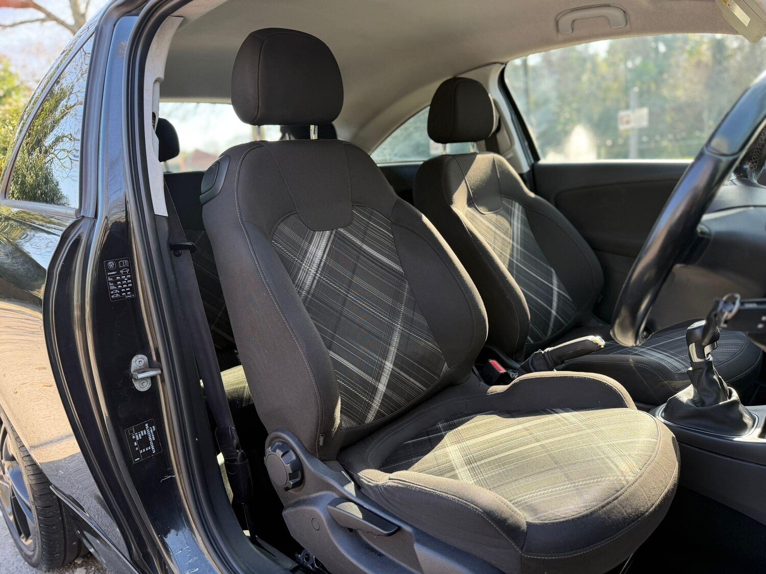 Used Vauxhall Corsa 2016 for sale - 77909365: Photo 10