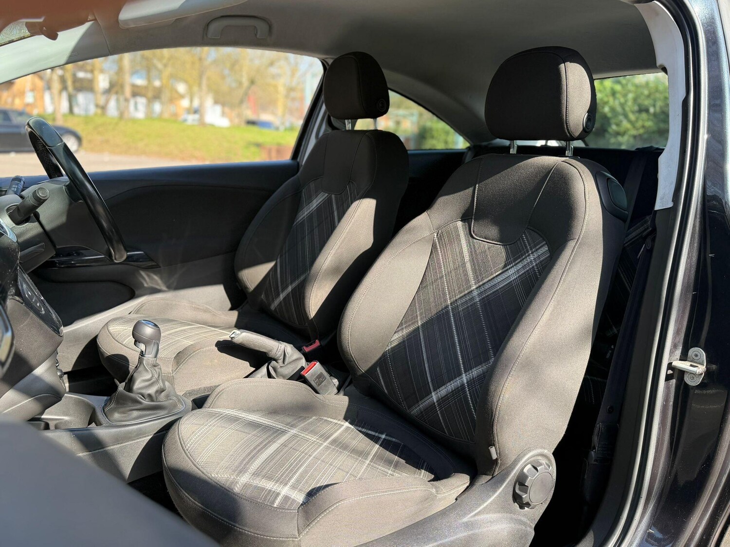 Used Vauxhall Corsa 2016 for sale - 77909365: Photo 12