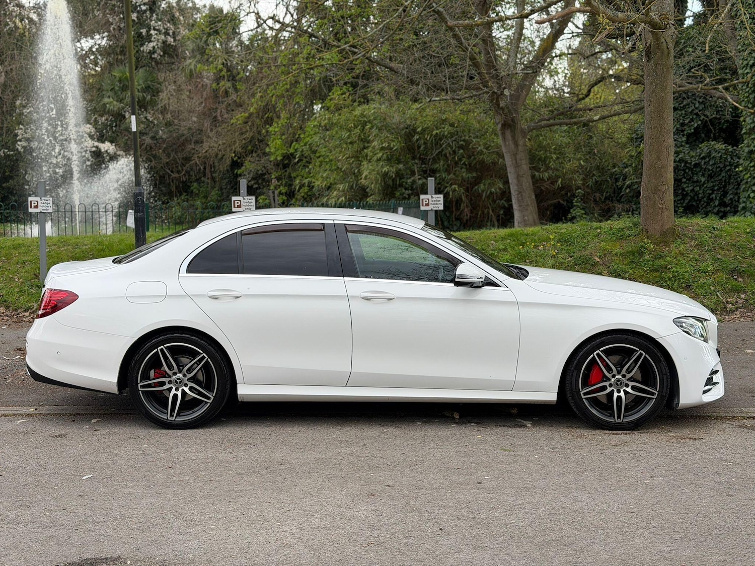 Used Mercedes-Benz E Class 2017 for sale - 78100727: Photo 2