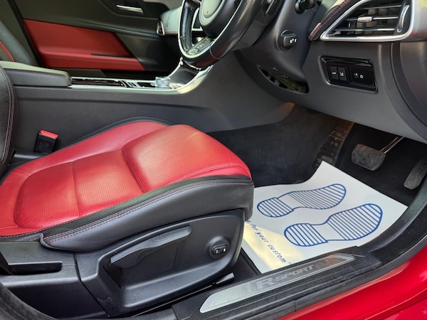 Used Jaguar XE 2016 for sale - 75646526: Photo 18
