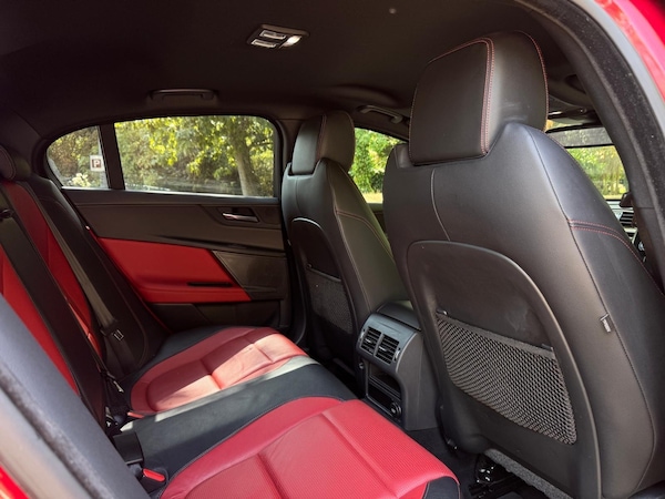 Used Jaguar XE 2016 for sale - 75646526: Photo 26