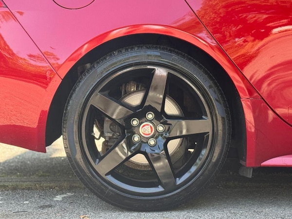 Used Jaguar XE 2016 for sale - 75646526: Photo 30
