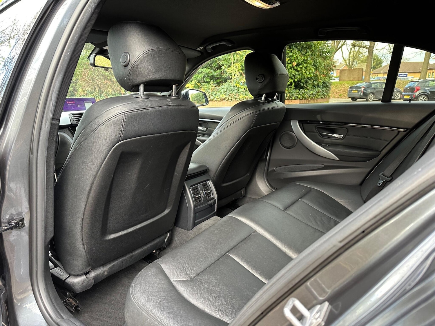 Used BMW 3 Series 2018 for sale - 76714522: Photo 17