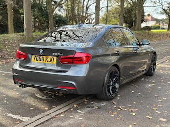 Used BMW 3 Series 2018 for sale - 76714522: Photo