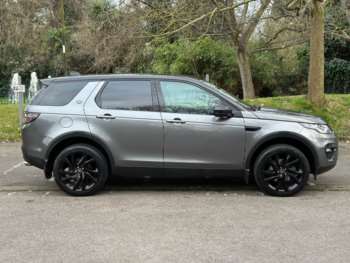 Used Land Rover Discovery Sport 2016 for sale - 74611542: Photo
