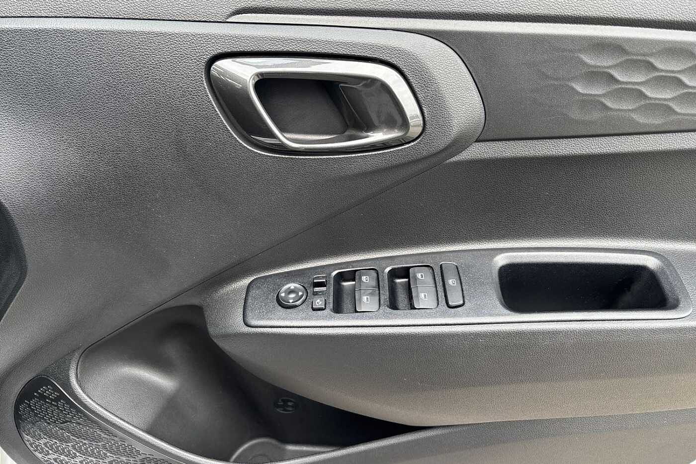 Used Hyundai i10 2024 for sale - 76677712: Photo 24