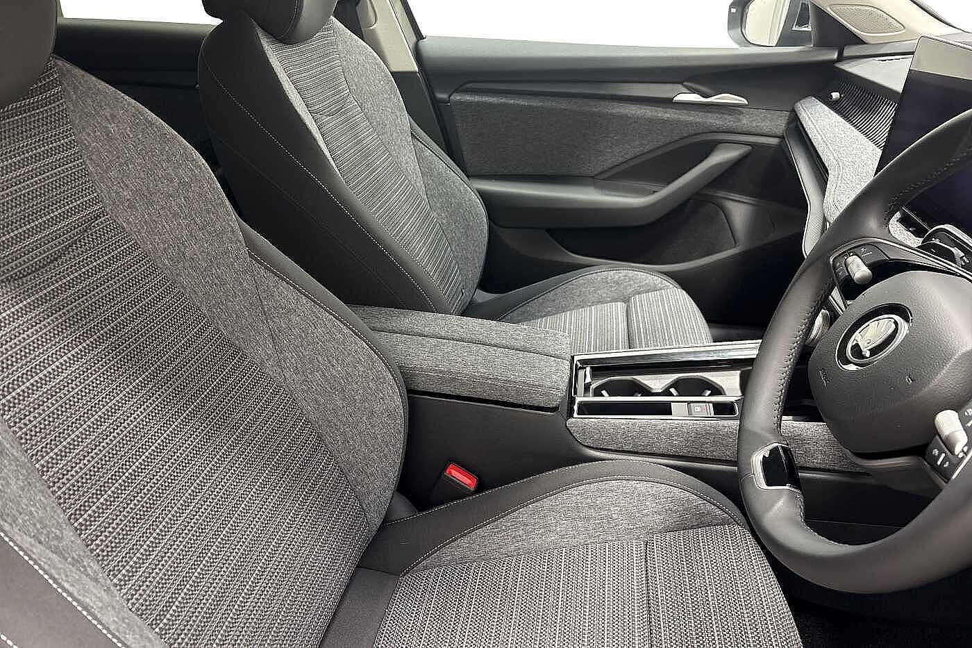 Used Skoda Superb 2024 for sale - 76676651: Photo 10